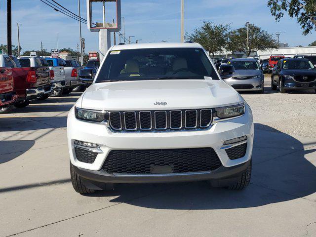 new 2025 Jeep Grand Cherokee car, priced at $39,445