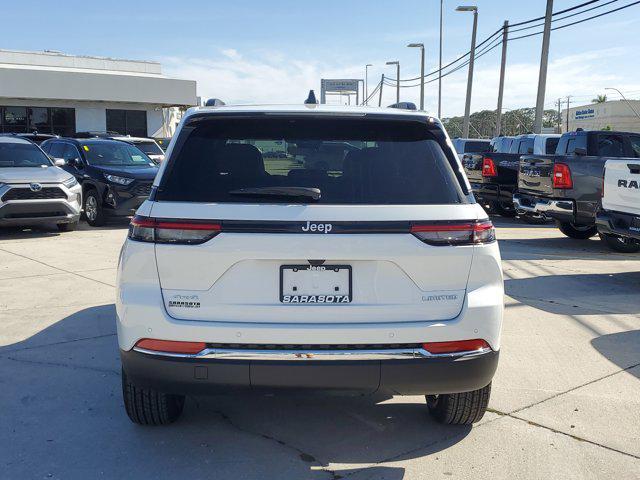 new 2025 Jeep Grand Cherokee car, priced at $39,445