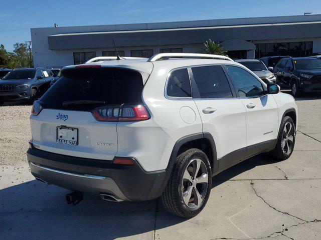 used 2019 Jeep Cherokee car, priced at $15,995