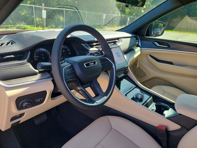 new 2025 Jeep Grand Cherokee L car, priced at $41,699