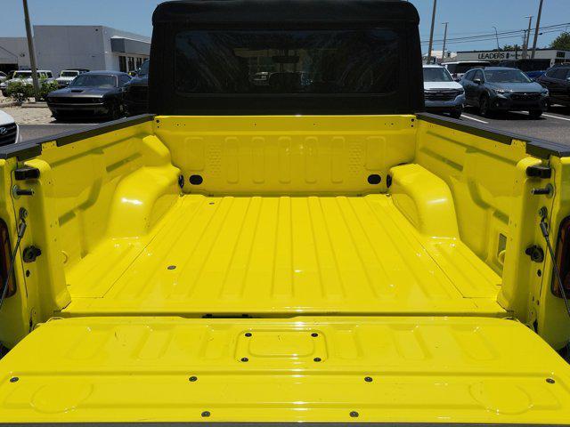 used 2023 Jeep Gladiator car, priced at $40,432