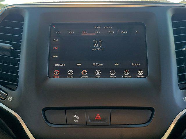 used 2020 Jeep Cherokee car, priced at $16,487