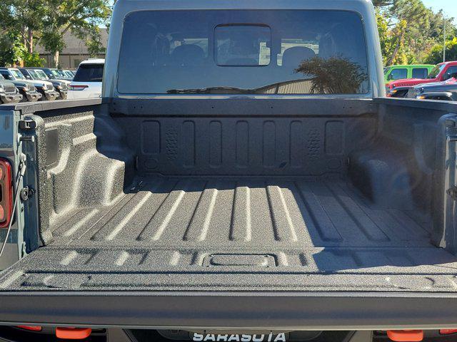 new 2026 Jeep Gladiator car, priced at $51,732