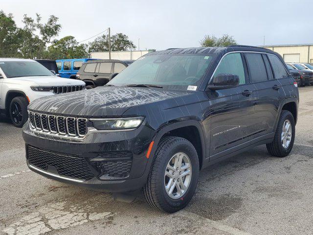 new 2025 Jeep Grand Cherokee car, priced at $34,920