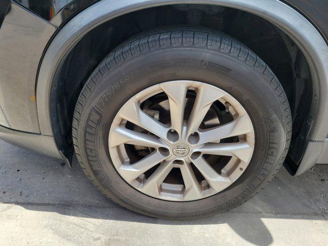 used 2015 Nissan Rogue car, priced at $10,526