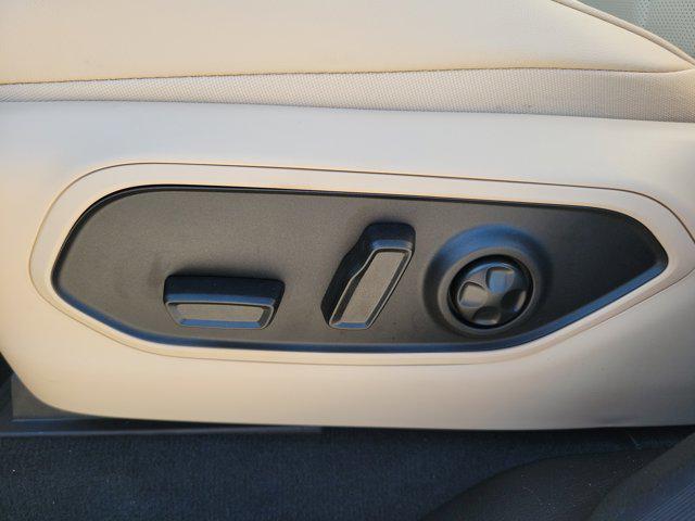 new 2025 Jeep Grand Cherokee L car, priced at $42,724