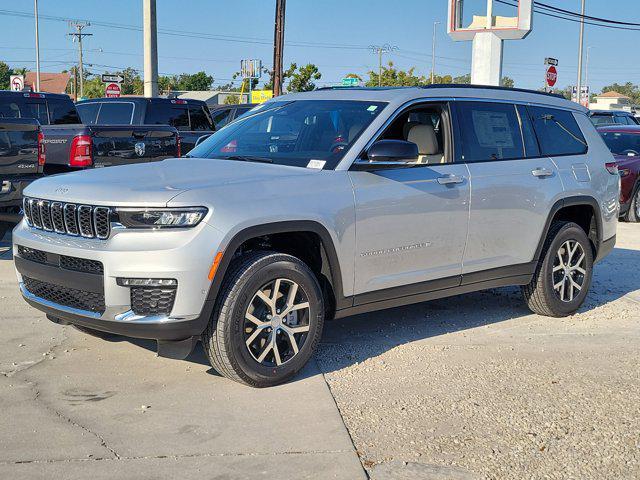 new 2025 Jeep Grand Cherokee L car, priced at $42,724