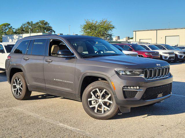 new 2025 Jeep Grand Cherokee car, priced at $37,129