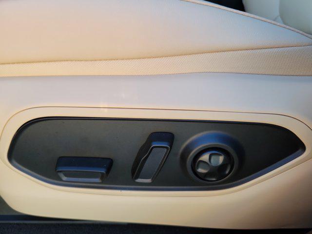 new 2025 Jeep Grand Cherokee car, priced at $37,129