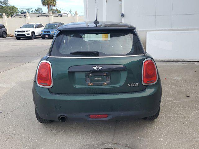 used 2018 MINI Hardtop car, priced at $9,995