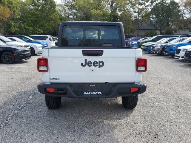 new 2024 Jeep Gladiator car, priced at $37,994