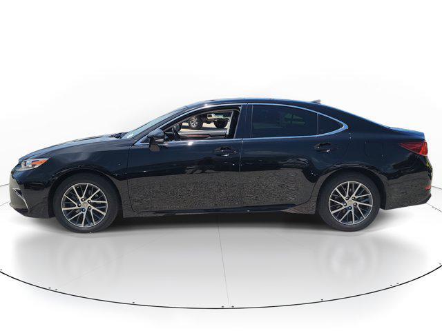 used 2017 Lexus ES 350 car, priced at $21,147
