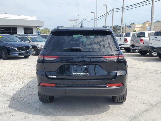 used 2024 Jeep Grand Cherokee car, priced at $34,104