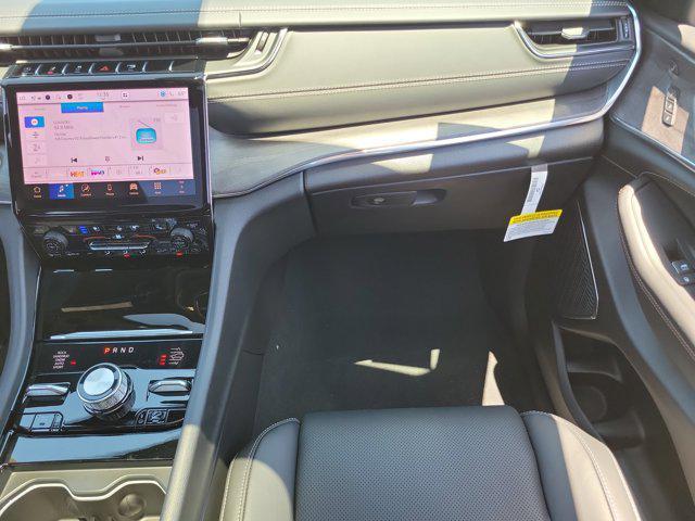 new 2025 Jeep Grand Cherokee car, priced at $53,269