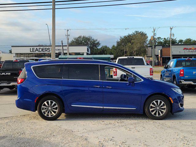 used 2020 Chrysler Pacifica car, priced at $19,129