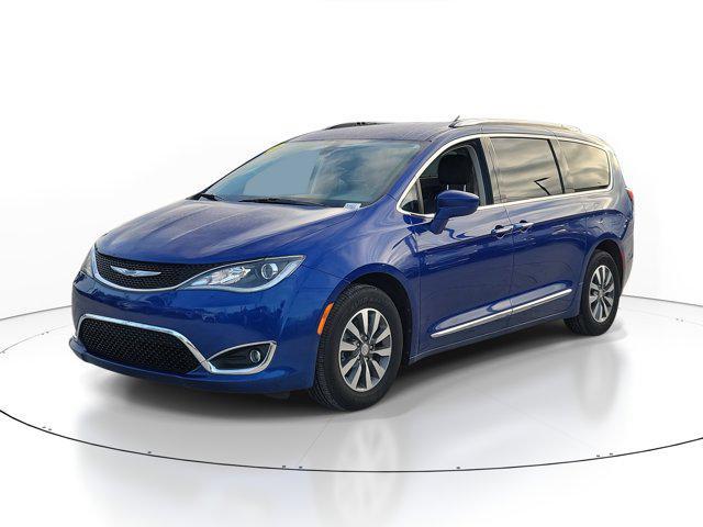 used 2020 Chrysler Pacifica car, priced at $19,129