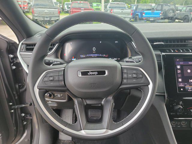 new 2025 Jeep Grand Cherokee car, priced at $33,071