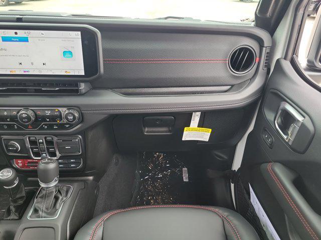 new 2025 Jeep Gladiator car, priced at $46,704