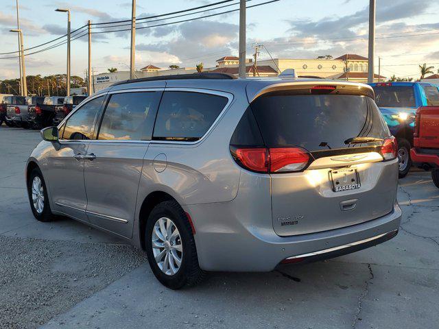 used 2017 Chrysler Pacifica car, priced at $12,799