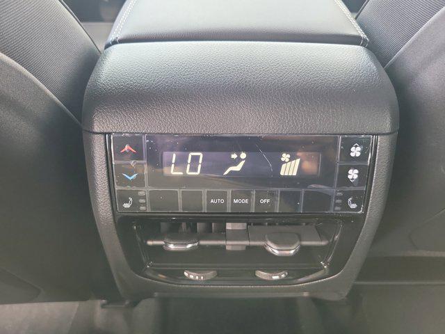 new 2025 Jeep Grand Cherokee L car, priced at $37,657