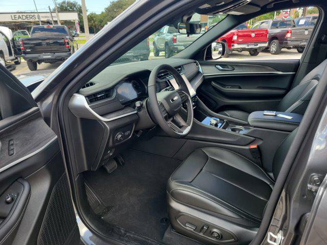 new 2025 Jeep Grand Cherokee L car, priced at $37,657