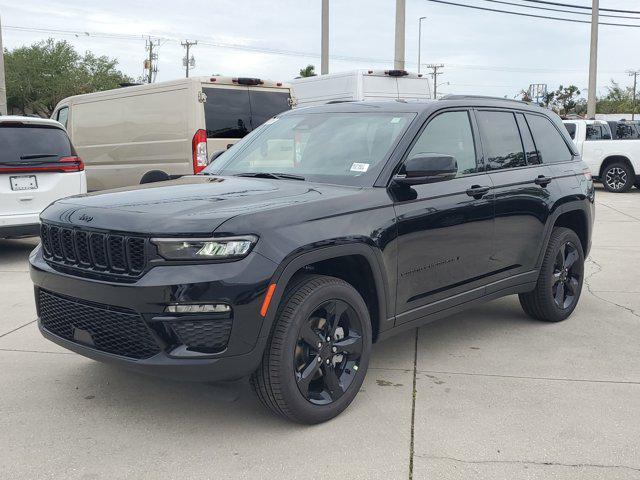 new 2025 Jeep Grand Cherokee car, priced at $43,985