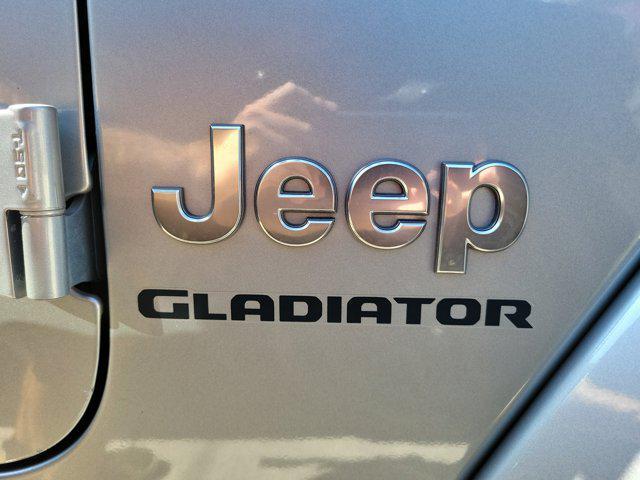 used 2021 Jeep Gladiator car, priced at $32,855