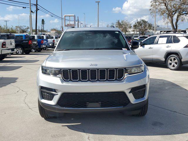 new 2024 Jeep Grand Cherokee car, priced at $34,620