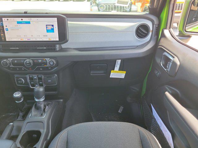new 2025 Jeep Gladiator car, priced at $36,037
