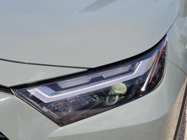 used 2022 Toyota RAV4 Hybrid car, priced at $25,611