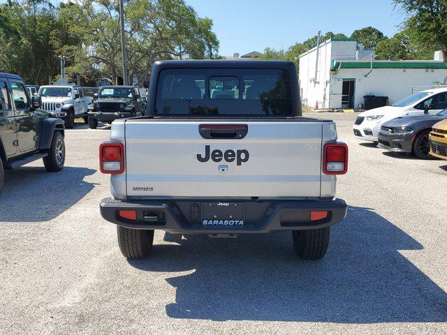 new 2024 Jeep Gladiator car, priced at $34,755