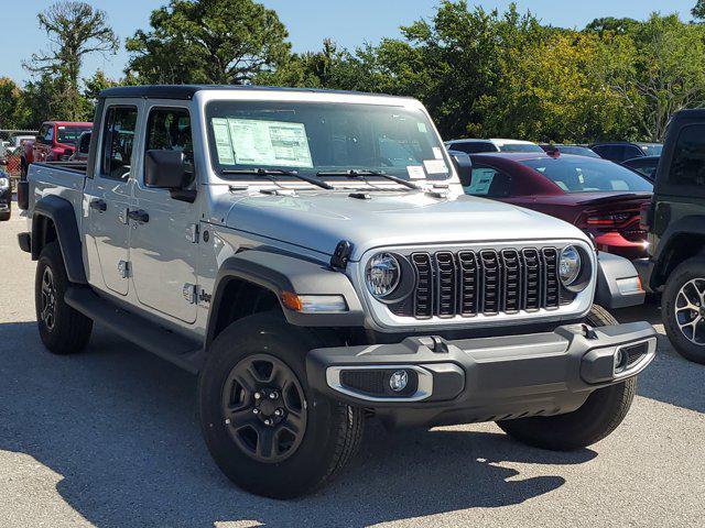 new 2024 Jeep Gladiator car, priced at $40,670