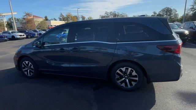 new 2025 Honda Odyssey car, priced at $43,670