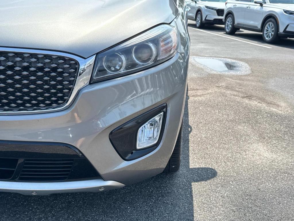 used 2018 Kia Sorento car, priced at $17,494