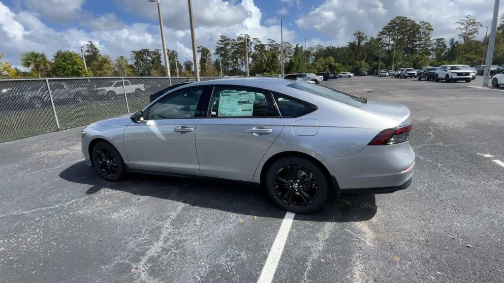 new 2025 Honda Accord car, priced at $31,655