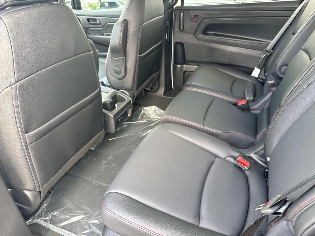 new 2025 Honda Odyssey car, priced at $45,275