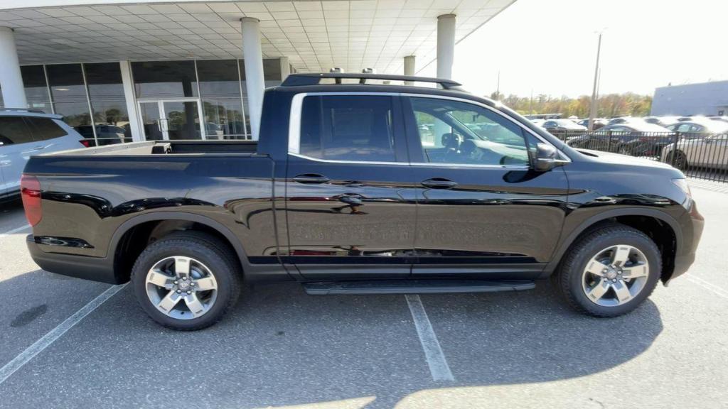 new 2025 Honda Ridgeline car, priced at $45,855