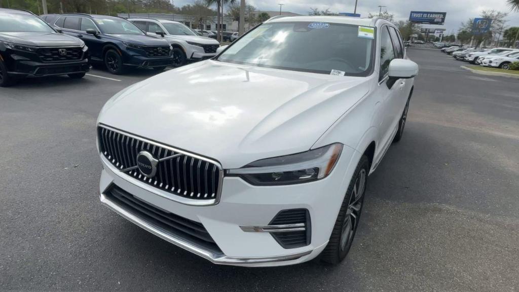 used 2022 Volvo XC60 Recharge Plug-In Hybrid car, priced at $35,794