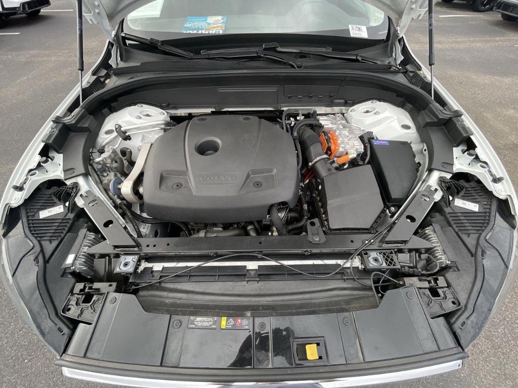 used 2022 Volvo XC60 Recharge Plug-In Hybrid car, priced at $35,794