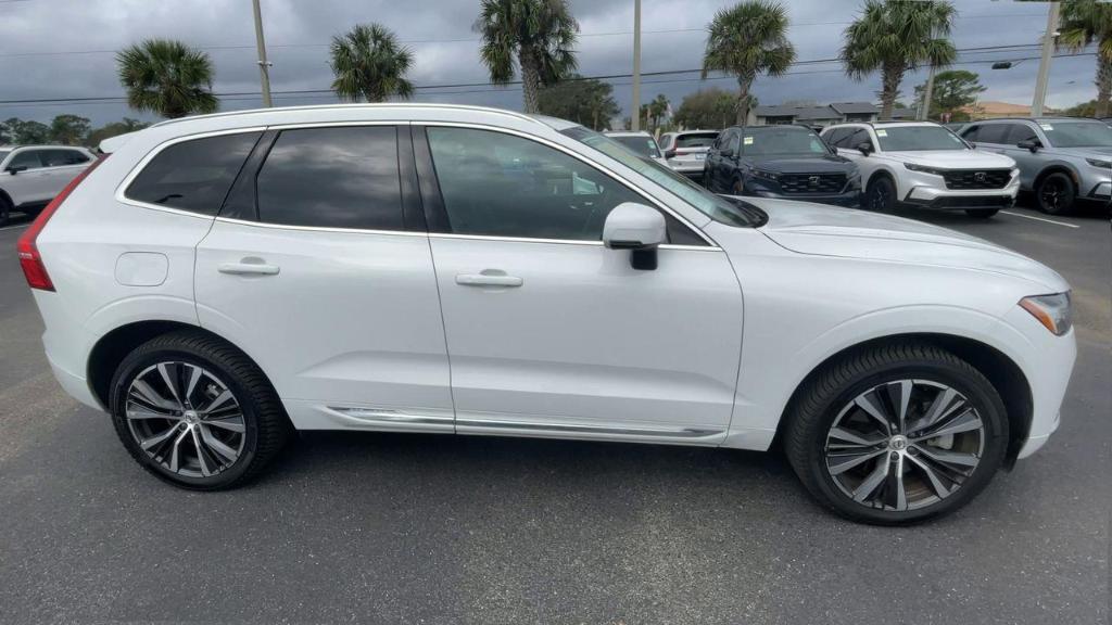 used 2022 Volvo XC60 Recharge Plug-In Hybrid car, priced at $35,794