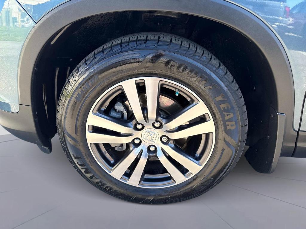 used 2016 Honda Pilot car, priced at $17,595