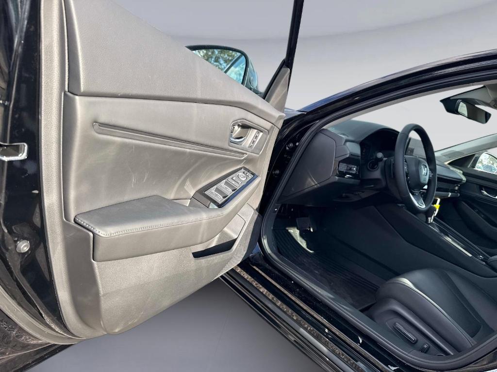 new 2025 Honda Accord Hybrid car, priced at $40,495