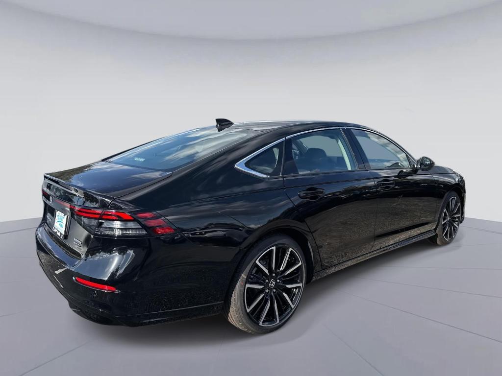 new 2025 Honda Accord Hybrid car, priced at $40,495