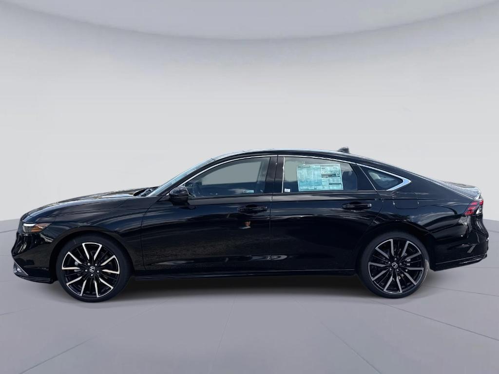 new 2025 Honda Accord Hybrid car, priced at $40,495