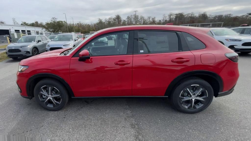 new 2025 Honda HR-V car, priced at $30,850