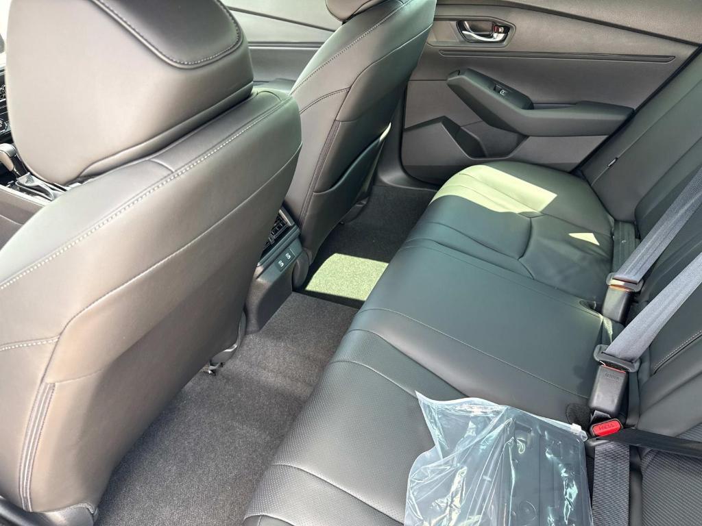 new 2025 Honda Accord Hybrid car, priced at $36,980