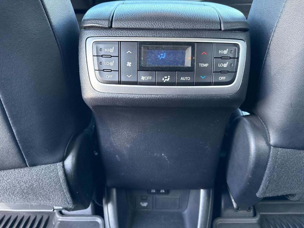 used 2018 Toyota Highlander car, priced at $24,995