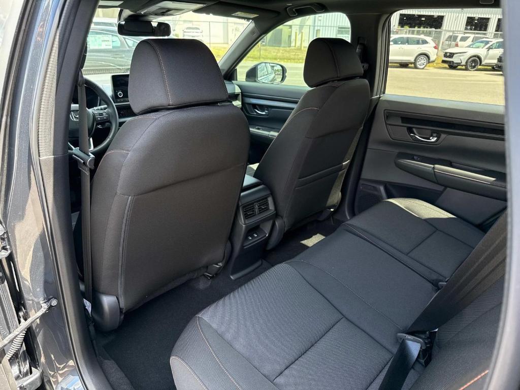 new 2025 Honda CR-V Hybrid car, priced at $36,045