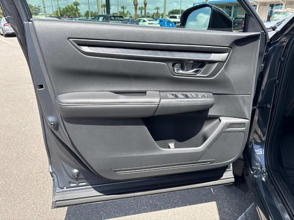 new 2025 Honda CR-V Hybrid car, priced at $36,045