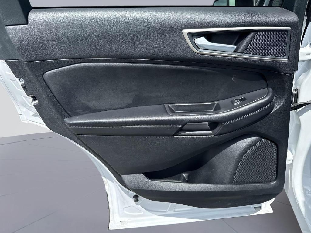 used 2024 Ford Edge car, priced at $20,595